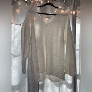 American eagle oversized sweater